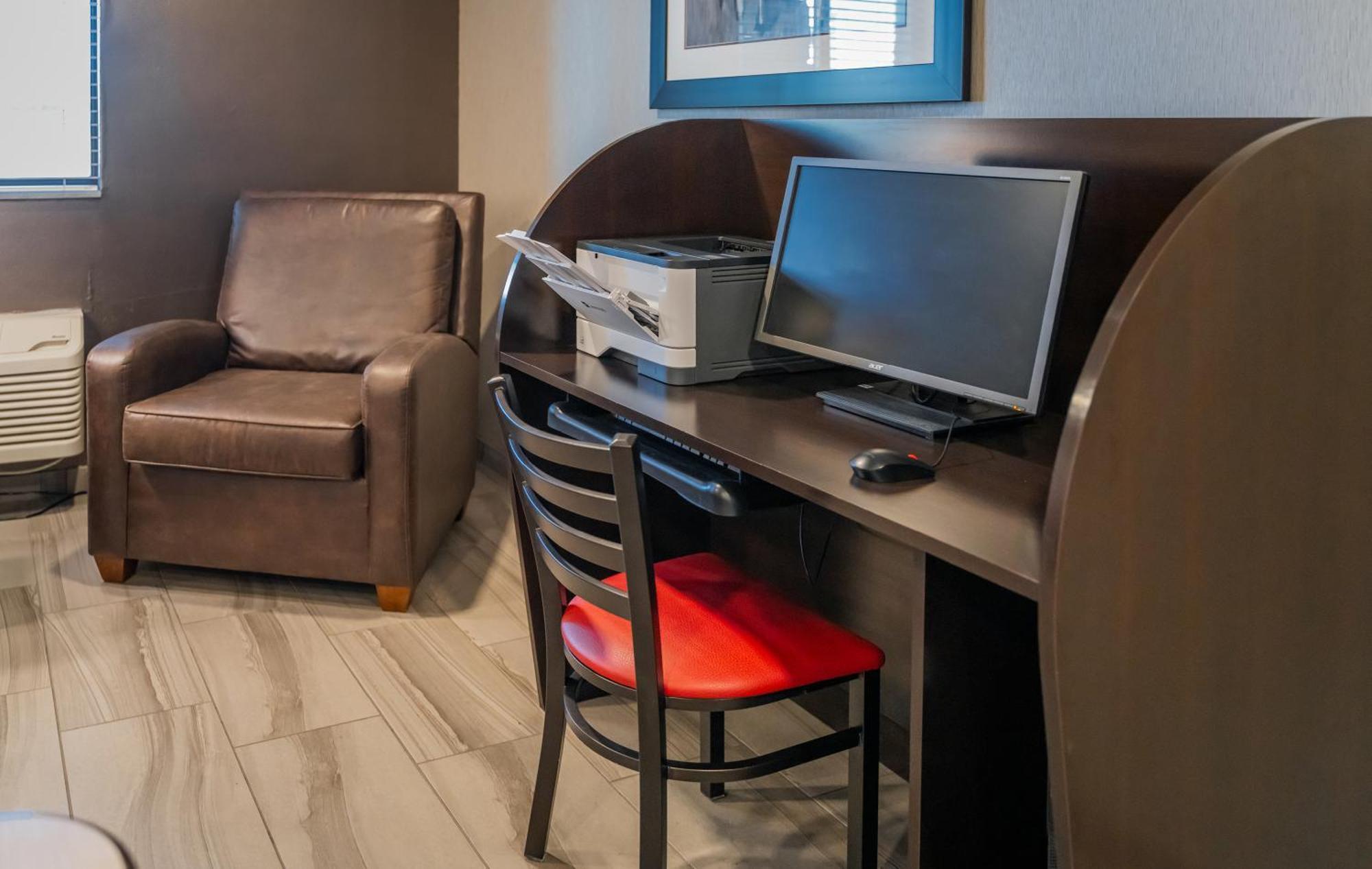 My Place Hotel-Dahlgren/King George, Va מראה חיצוני תמונה
